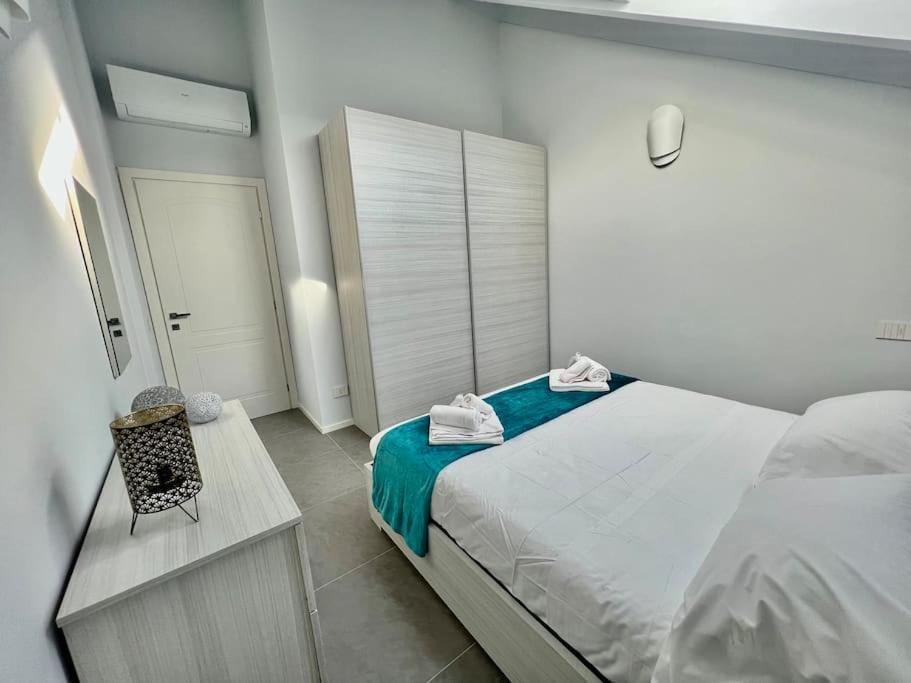 Prestigioso Attico A Passo Duomo By Revenue House Apartment Casale Monferrato Exterior foto